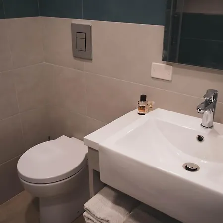 Yeasy Smart Guest house