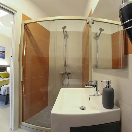 Guest house Yeasy Smart *
